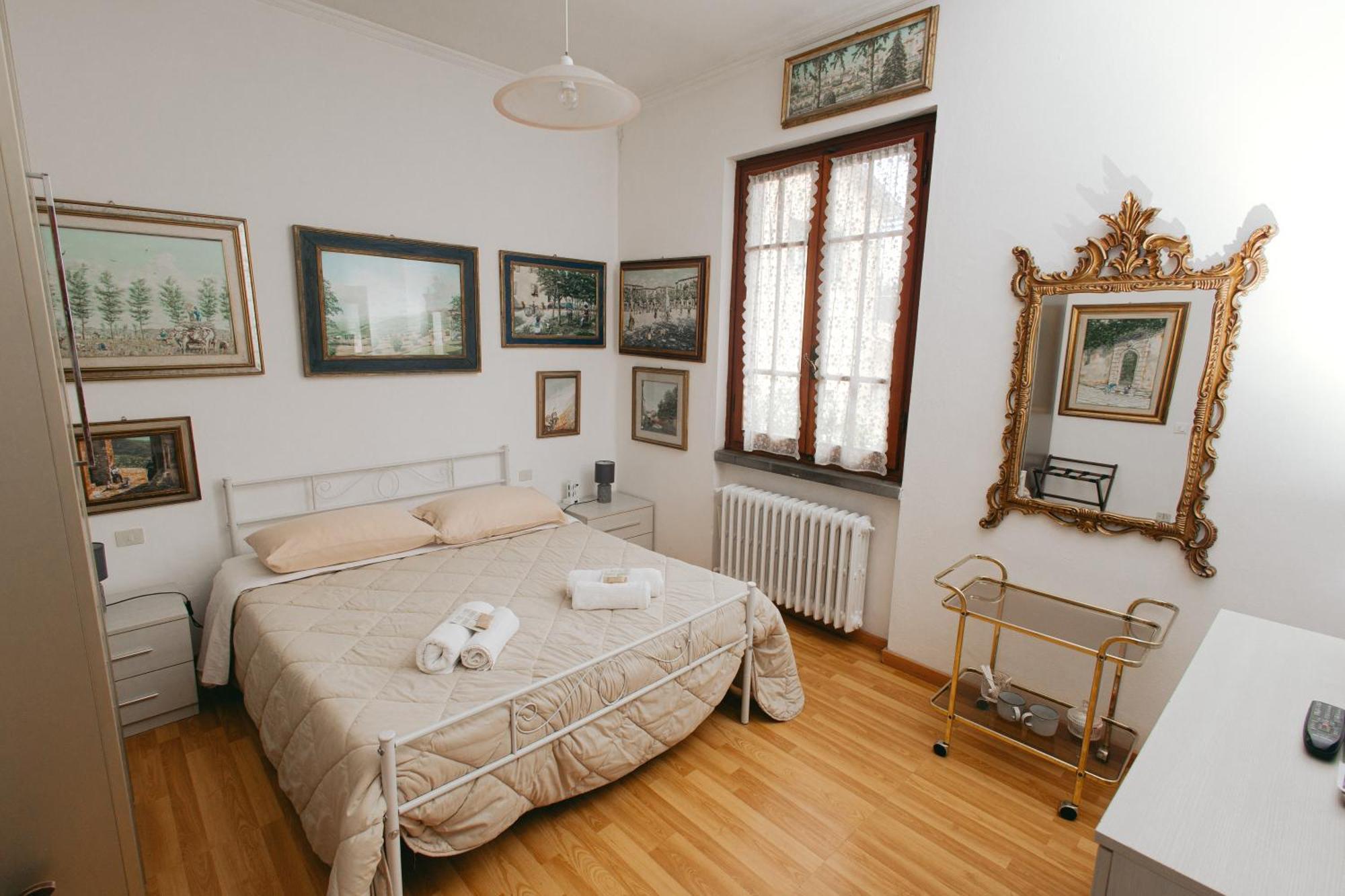 Enzo'S House Hotel Lucca Bagian luar foto